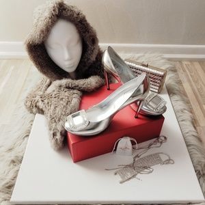 Roger Vivier "Belle de Nuit" Strass Leather Pump